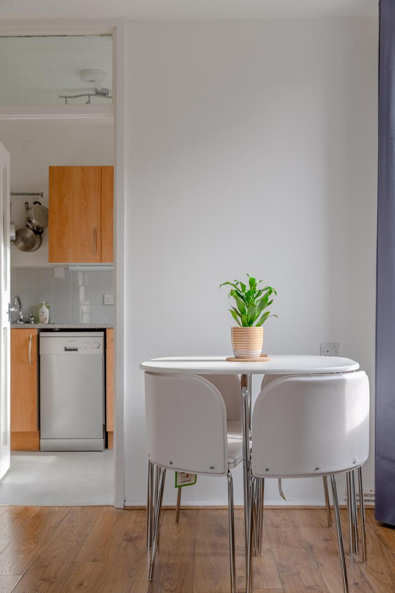 Cosy 1 Bedroom Flat Near Old Street London Eksteriør billede